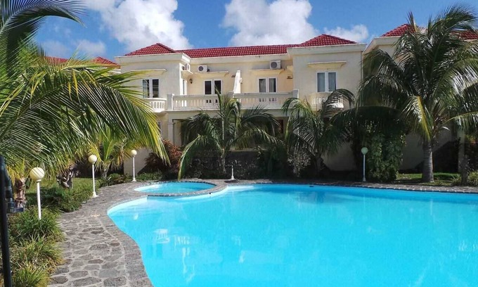 Belle Mare House | Coral Breeze Villa-Your perfect peaceful holiday escape