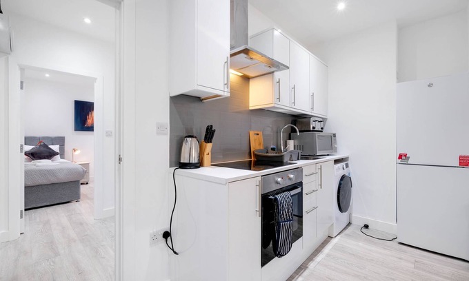 Corby Apartment | Corby City Centre Apt. 03 - Contractor Accommodation in Northamptonshire