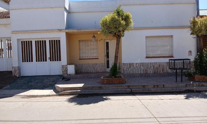 Partido de Leandro N. Alem House | Cordoba 334