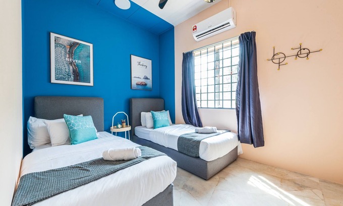 Sungai Pelek House | Corner 3BR Landed House at Sepang