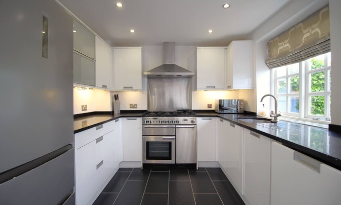 Spratton Cottage | Cornforth Cottage, cosy 3 bed cottage sleeps up to 6