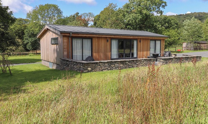 Haverthwaite Cottage | CORNING MILL VIEW, pet friendly, with a garden in Haverthwaite