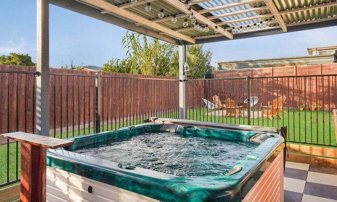 Coronet Bay House | Coronet Spa Retreat - pet friendly