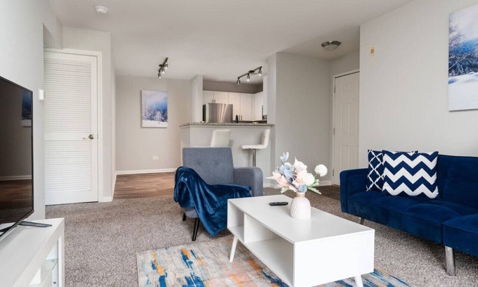 Gurnee Apartment | Corporate Housing by MGM