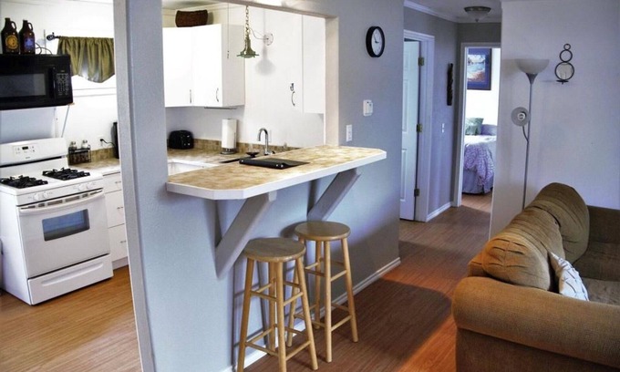 Nikiski Apartment | Corporate Rentals! Furnished 2 BD 1 BA w/full kitchens. Utilities are covered!
