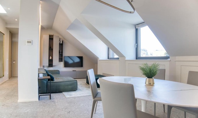 San Babila Apartment | Corso Vittorio Emanuele stunning Penthouse - Exclusive living in Milan