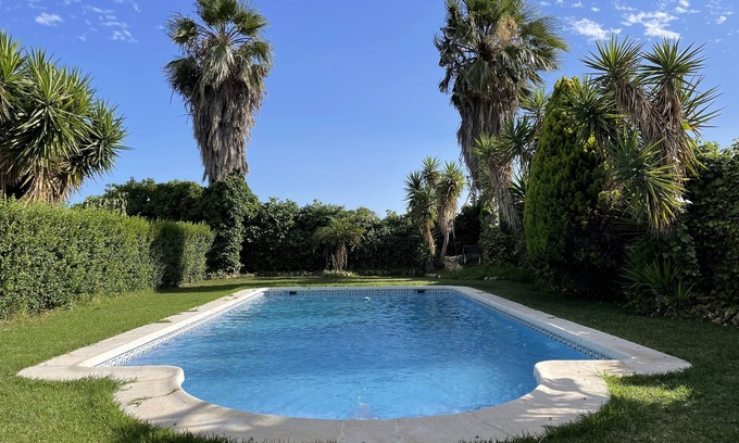 Las Herrerias Cottage | CORTIJO 200 M LAND 3000 M, LARGE SWIMMING POOL, BARBECUE AND FIREPLACE