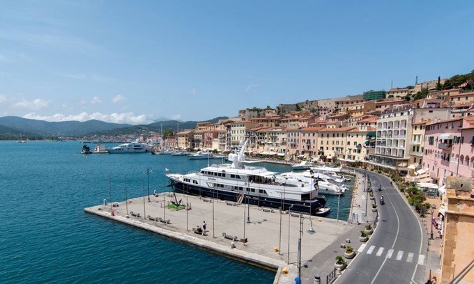 Portoferraio Old Town Apartment | Cosmopoli - La Darsena