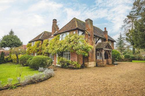 George Green House | Cosy 5 Bed Cottage Retreat, Perfect for Families