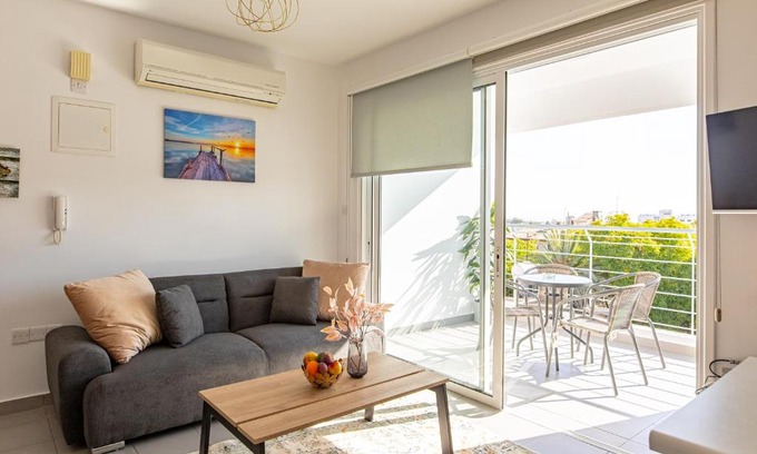 Lykabittos Apartment | Cosy Apart at Lykavitos
