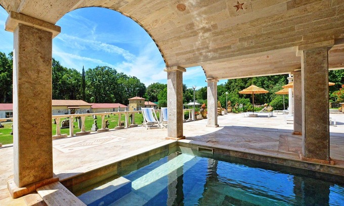 Monteverdi Marittimo Apartment | Cosy apartment for 8 guests with pool