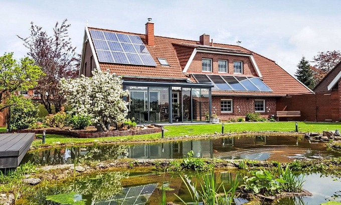 Brookmerland Apartment | Cosy apartment for 2 guests with WIFI, TV, terrace and parking