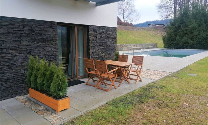 Rokytnice nad Jizerou Apartment | Cosy apartment for 3 guests with pool, WIFI, TV, terrace and parking