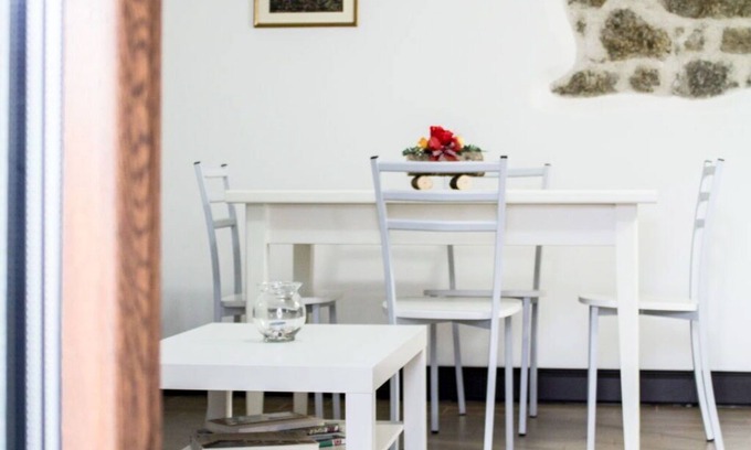 Ovasta Apartment | Cosy apartment for 4 guests with WIFI, TV, balcony and pets allowed