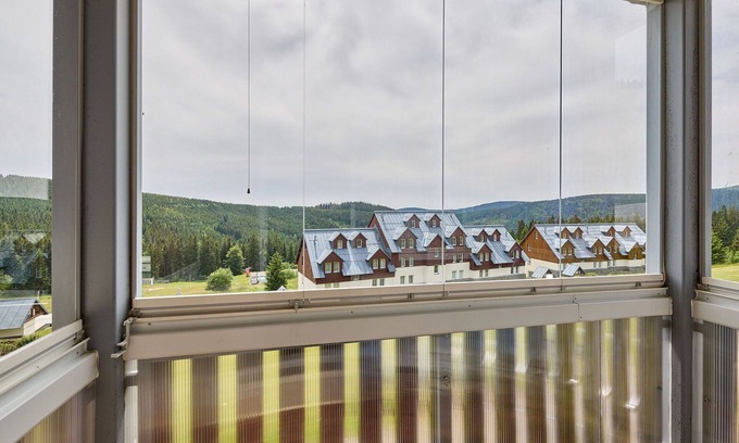 Spindleruv Mlyn Apartment | Cosy apartment for 5 guests with WIFI, TV, balcony and parking