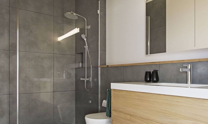Savognin Apartment | Cosy apartment for 6 guests with WIFI, TV, balcony, panoramic view and parking