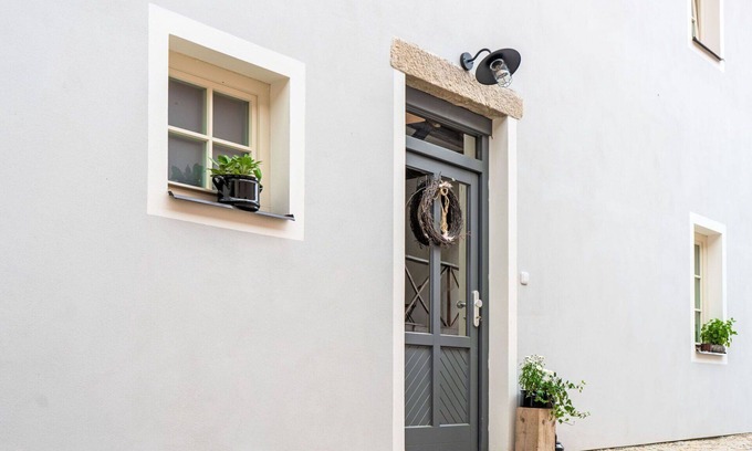 Horni Plana Apartment | Cosy apartment for 4 guests with WIFI, terrace, pets allowed and parking