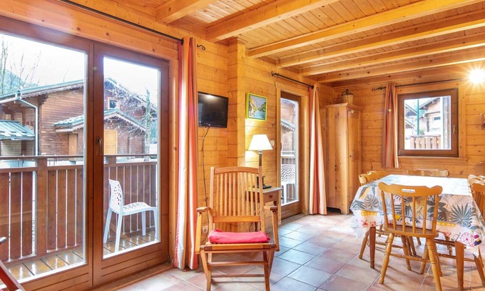 Morillon Ski Chalet | Cosy chalet 4/6 ppl with balcony