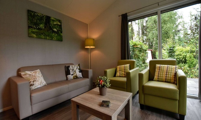Vorden Ski Chalet | Cosy Chalet w/Garden Patio