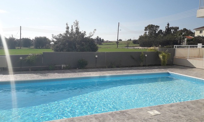 Alethriko Apartment | Cosy* Family friendly* 3BDR/Apartment With Pool - Free WIFI