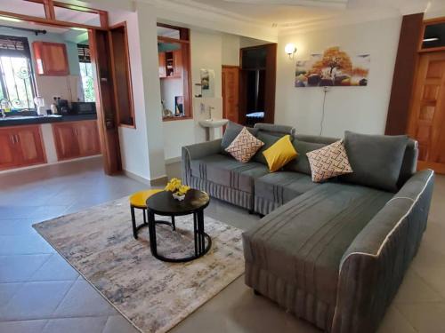 Gulu Apartment | Cosy Living