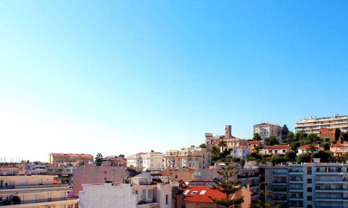 Gambetta Apartment | Cosy - Negresco - AC - 5 min walk to Beach