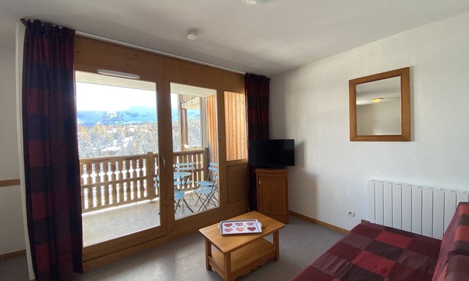 Saint-Etienne-en-Devoluy Apartment | Cosy nest near the SuperDévoluy ski resort