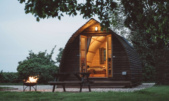 Weston Cabin | Cosy Rural Wooden Glamping Cabin