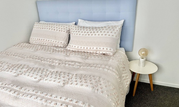 Matamata Apartment | Cosy & Separate, Self-Contained Studio, Garden View ✿ Breakfast & Wi-Fi