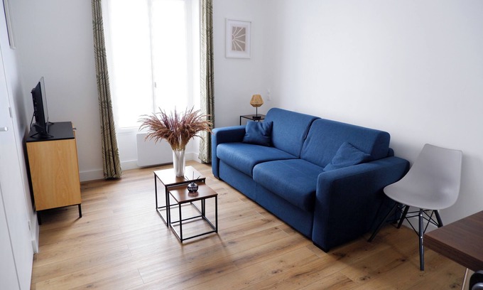Maisons-Alfort Apartment | Cosy studio near Paris