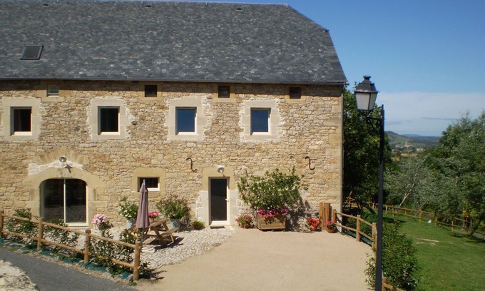 Severac-l'Eglise Cottage | Cottage for 9 persons 4 stars