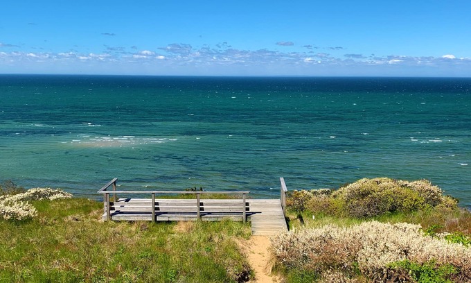 Truro Cottage | Cottage #11 - Spectacular views of Cape Cod Bay on a private association beach!