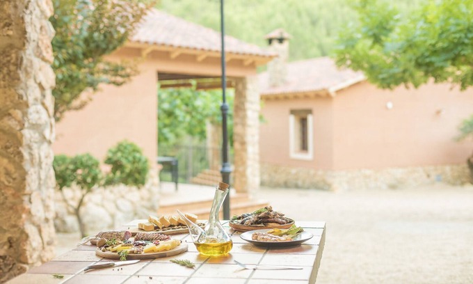 Yeste House | Cottage 12 for 6 people, Batan Rio Tus