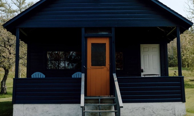 Rockwood Ski Chalet | Cottage 3: Island View
