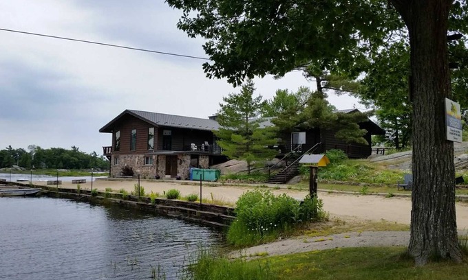 Carling Cabin | Cottage #4 -2 Bedroom Cottage at Katawoda Cottages