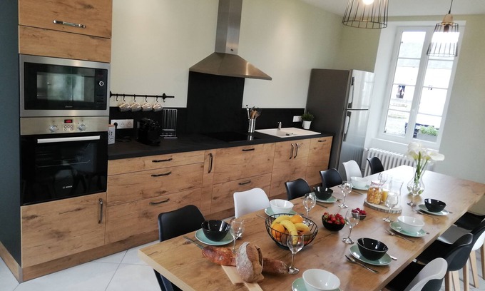 Formigny House | Cottage 4-12 people with Spa 10 minutes from Omaha Beach
