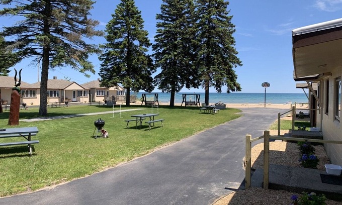 Northeastern Michigan Cottage | Cottage Cove · Lake Huron Beach Cottage No. 1