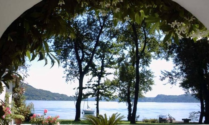Massino Visconti Villa | Cottage Del Lago
