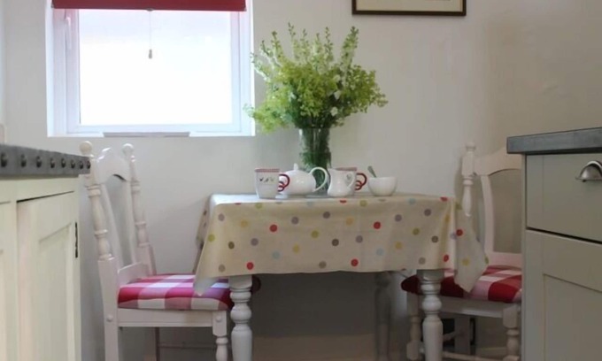 Cheadle Cottage | Cottage for Two in Cheadle close to Alton Towers & Stoke on Trent