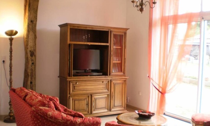 Saint-Julien-des-Landes Cottage | cottage rural WIFI classified 3 stars prefectural fishing pond, beaches 20 minutes