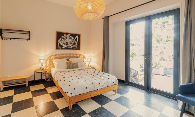 Liouc Cottage | Cottage in a stone farmhouse in the heart of a vineyard estate in Pic Saint-Loup