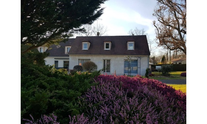 Milly-la-Foret House | Cottage in Milly La Forêt 14 people 5 bedrooms