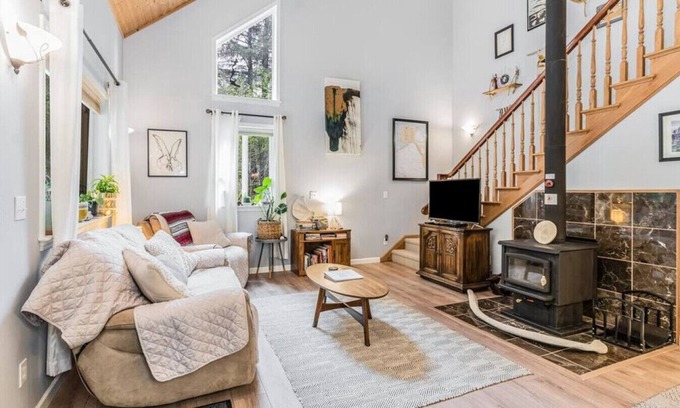 Old Mill Cottage | Cottage in the Woods