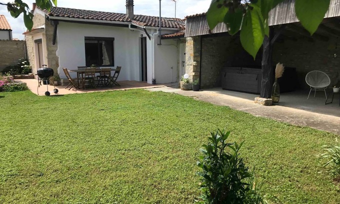 Le Gue-d'Allere House | Cottage LO RIO SPA Privatif