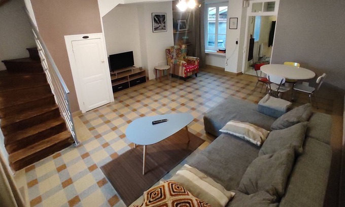 Neuvy-sur-Loire House | Cottage near the banks of the Loire