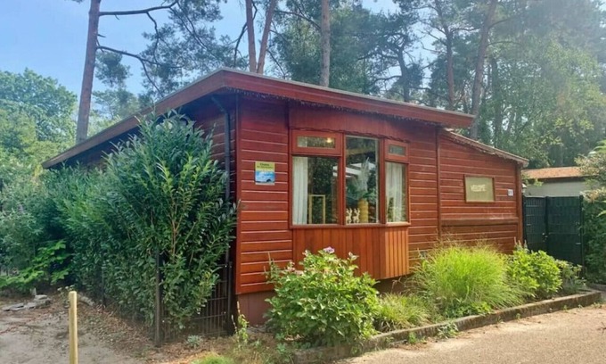 Municipality of Elburg Ski Chalet | Cottage on Holiday Park Dennerhode