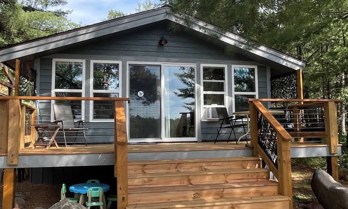Duluth Cabin | Cottage on Pequaywan