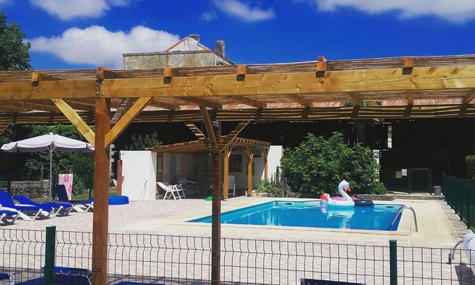 Asnieres-la-Giraud Cottage | Cottage (sleeps 5) at Domaine de Chantageasse, a 17th century estate with pool