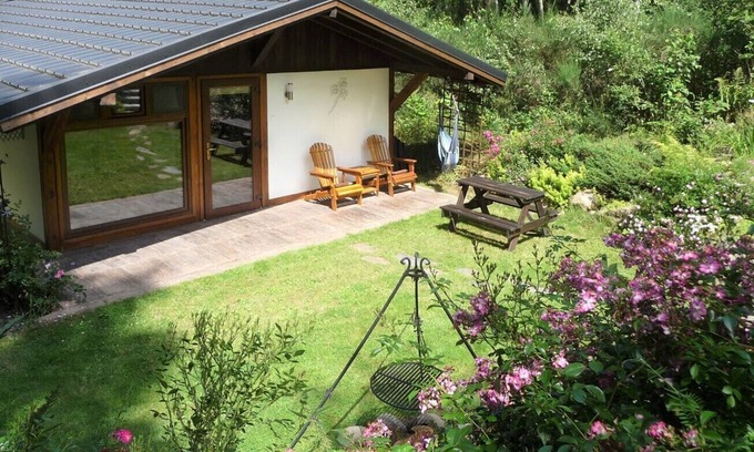 Krokowa House | Cottage under the Oaks -In the seclusion of the forest