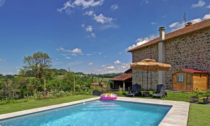 Belmont-de-la-Loire Cottage | Cottage with pool, fireplace, garden, and pets allowed